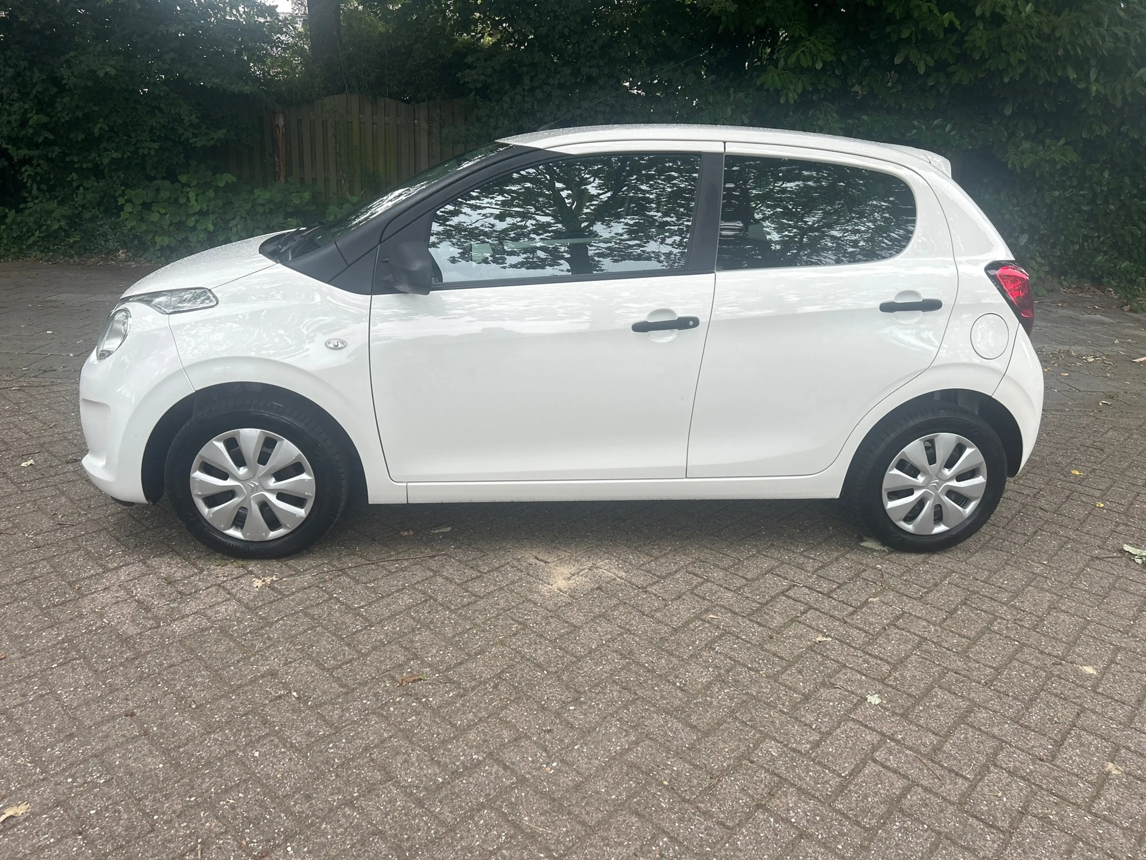 Citroen C1 1.0 VTi Feel — photo 2