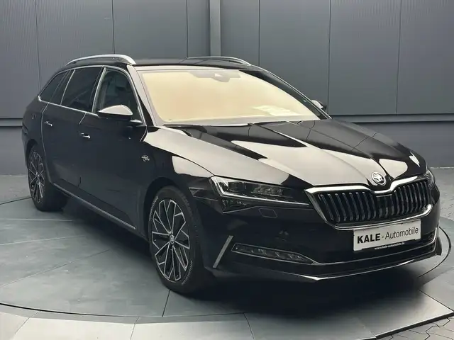 Skoda Superb view 7