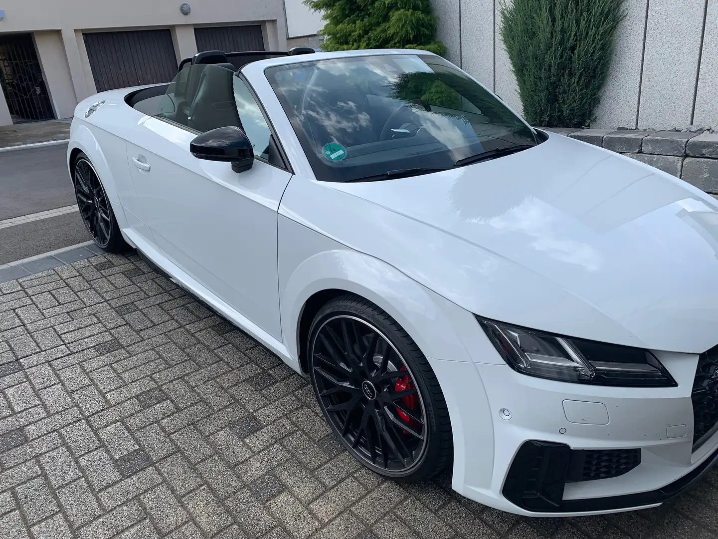 Audi TTS TTS Roadster TFSI quattro S tronic Weiß - 2