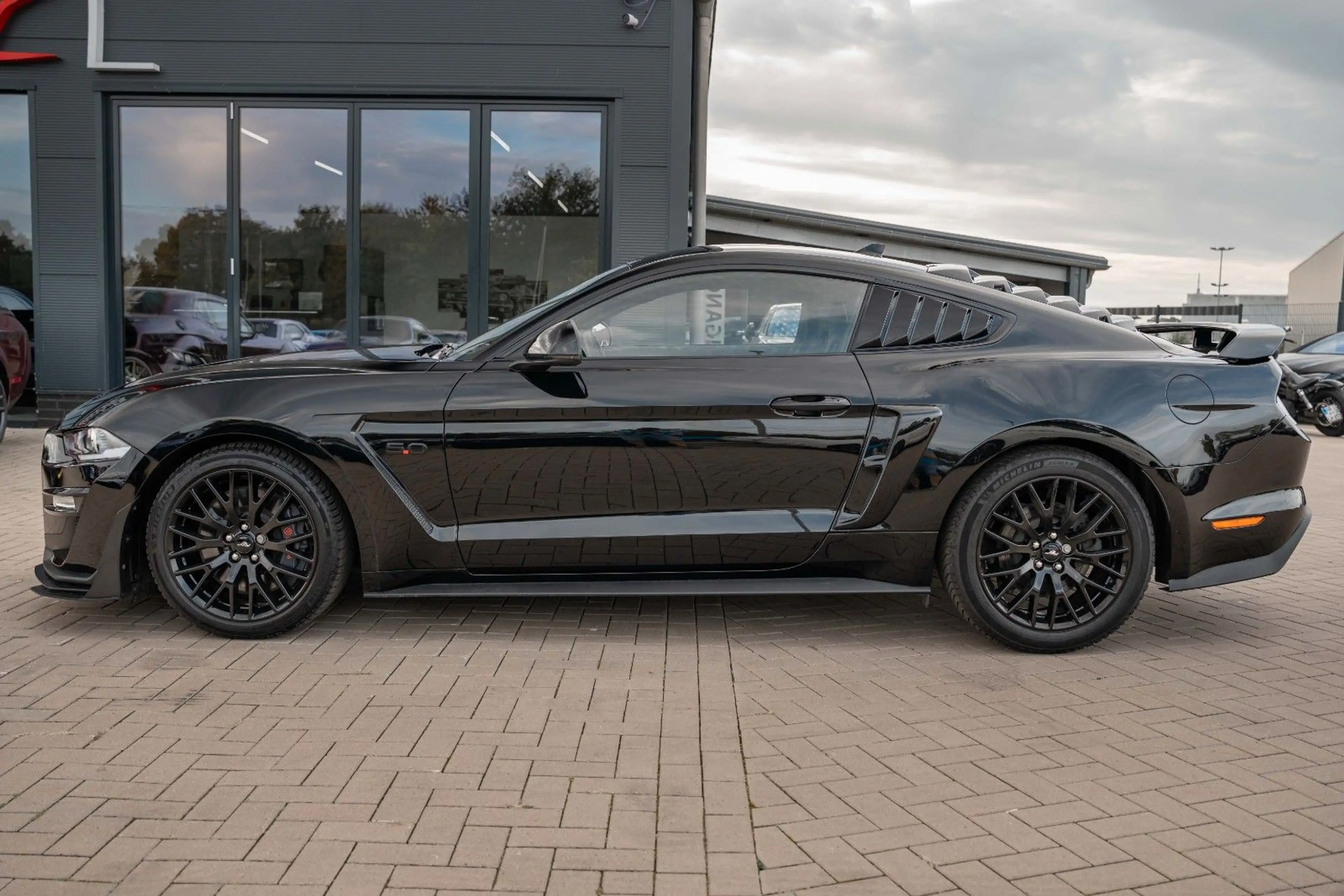 Ford Mustang GT 5,0 Gt 500 SHELBY RECARO ACC VOLL — photo 11
