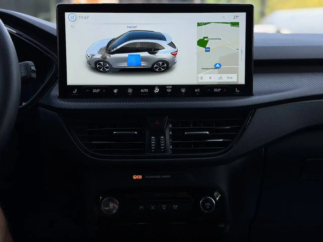 Ford Kuga FHEV ST-LINE LED CAMERA CARPLAY ZETEL- EN STUURVERWARMING — 17/18