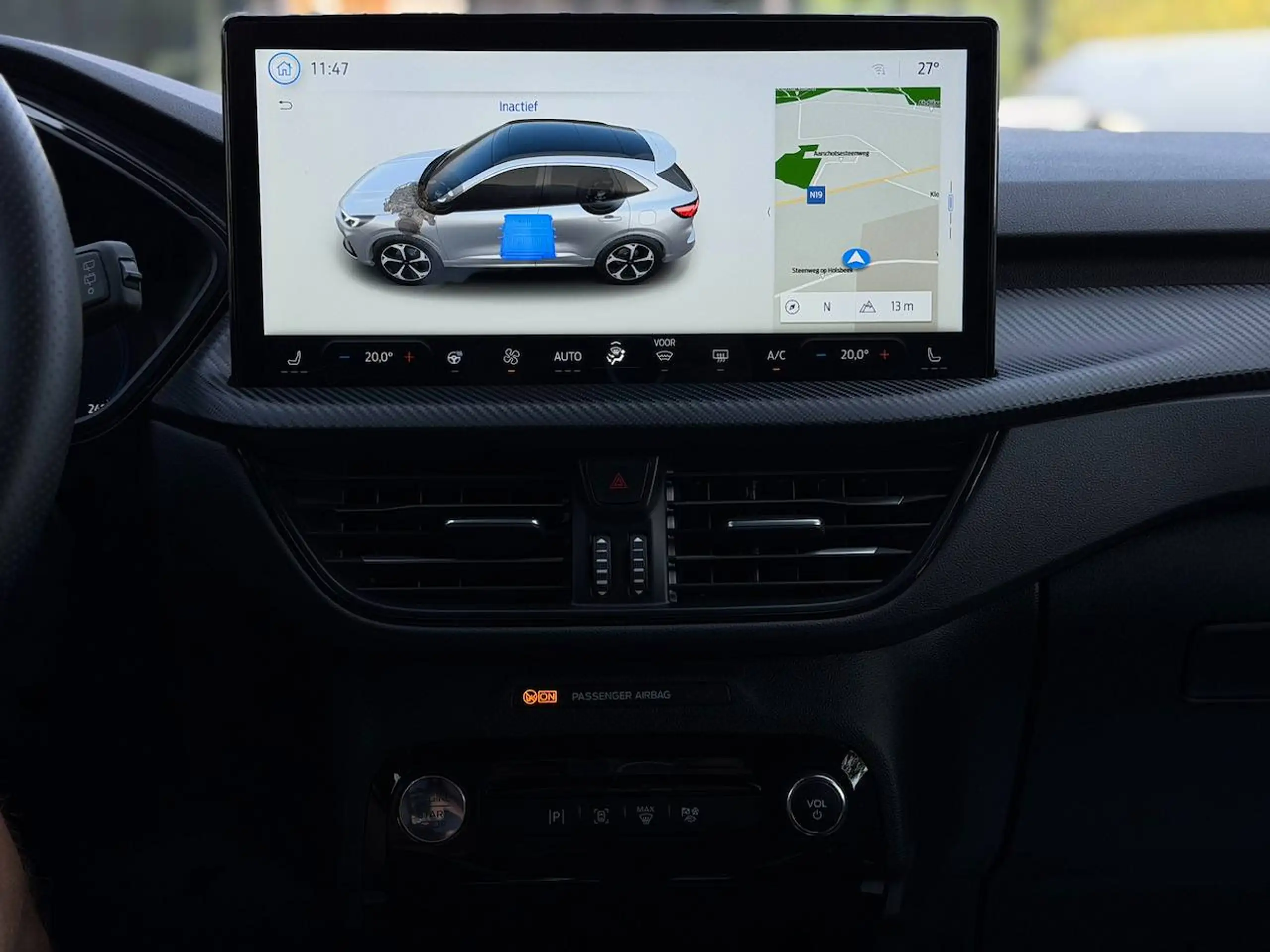 Ford Kuga FHEV ST-LINE LED CAMERA CARPLAY ZETEL- EN STUURVERWARMING — 17/18