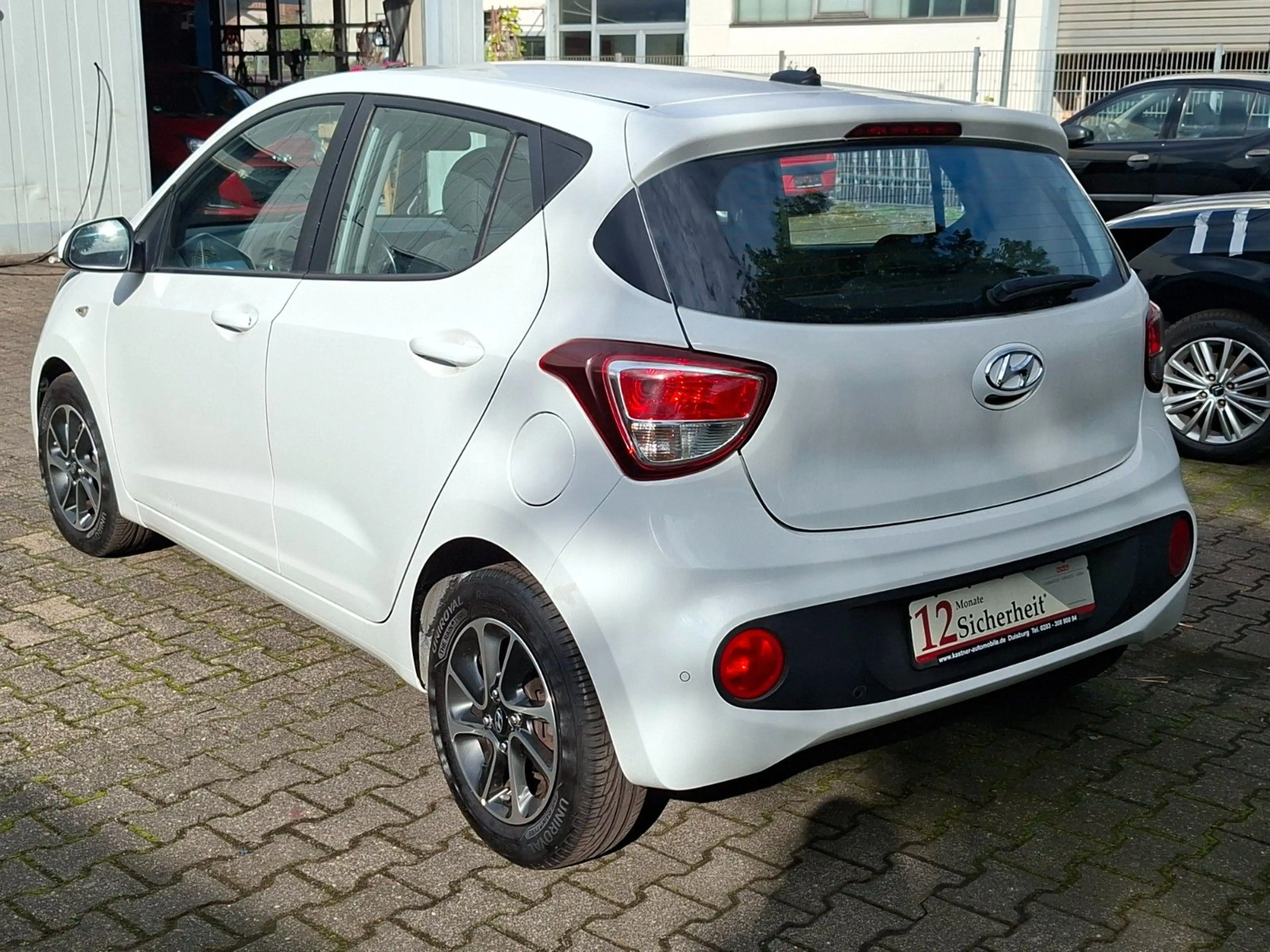 Hyundai i10 Trend Sicherheitspaket Klima PDC — photo 5
