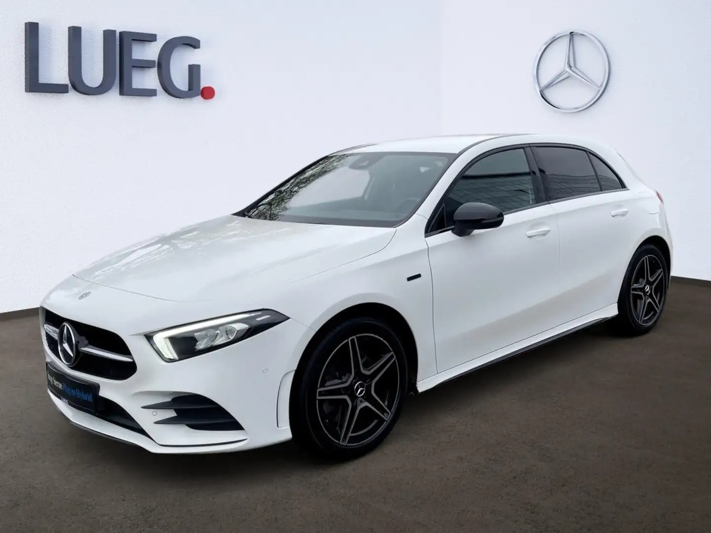Mercedes-Benz A 250 e Kompakt Edition 1 Night Perf AUT Kam. LM Weiß - 2
