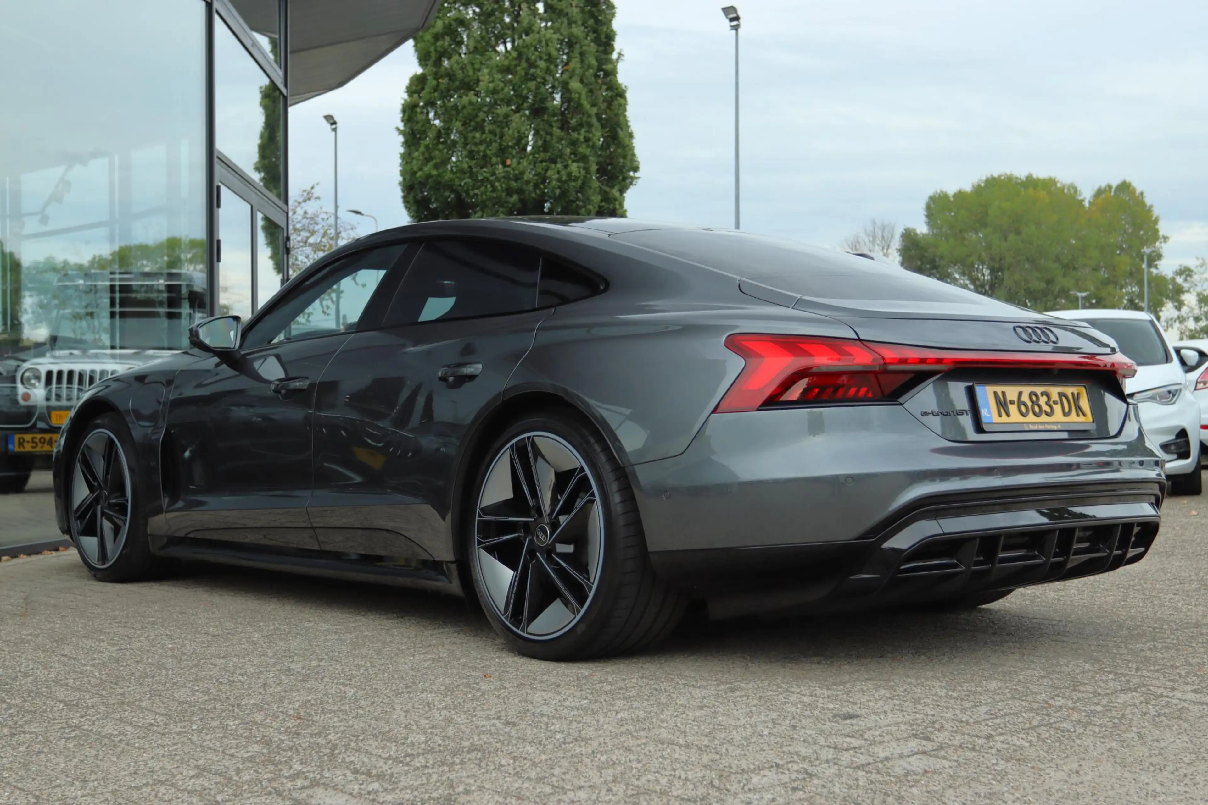 Audi e-tron GT GT 93 KWH 477PK | PANO | ORIG NL | ACC | B&O | MEM — photo 14