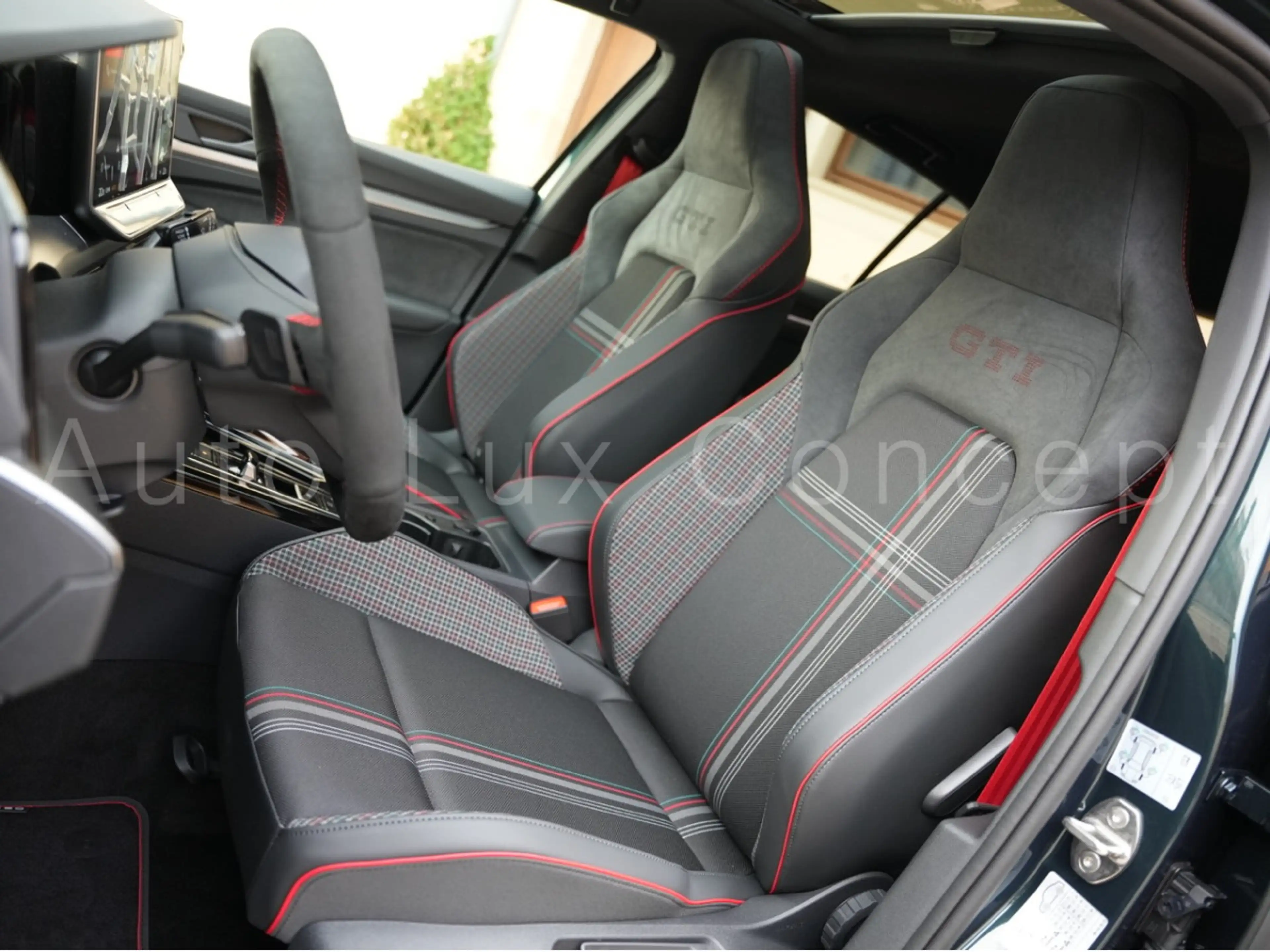 Volkswagen Golf GTI Edition 50 Performance-Paket/Pano/360/HUD/Harman — photo 7
