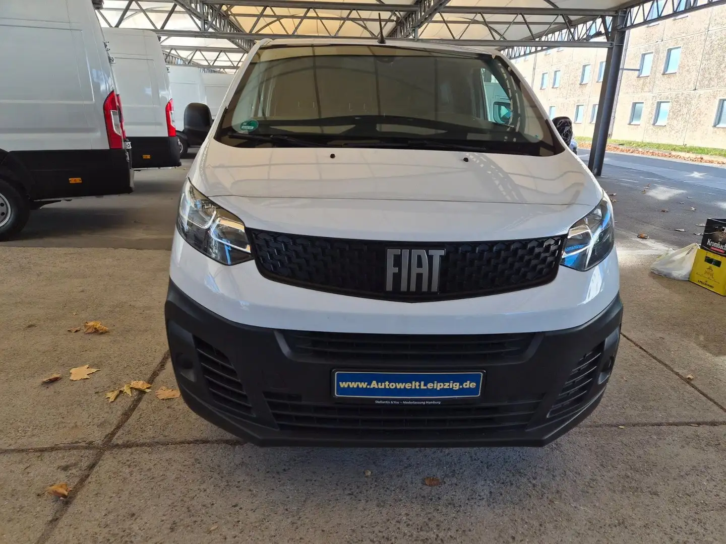 Fiat Scudo 1.5 HDI 120 L2 M Kastenwagen Klima Tempoma Weiß - 2