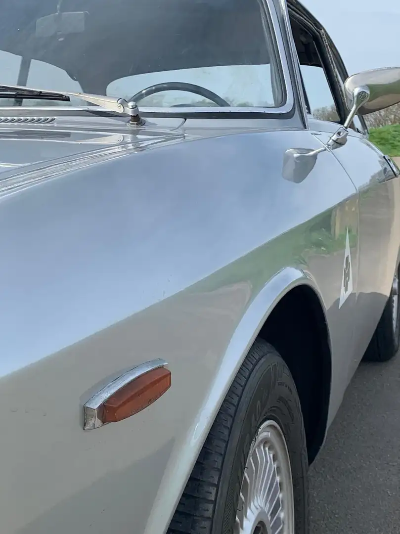Alfa Romeo GTV GTV 1.3 Junior GT Argent - 2