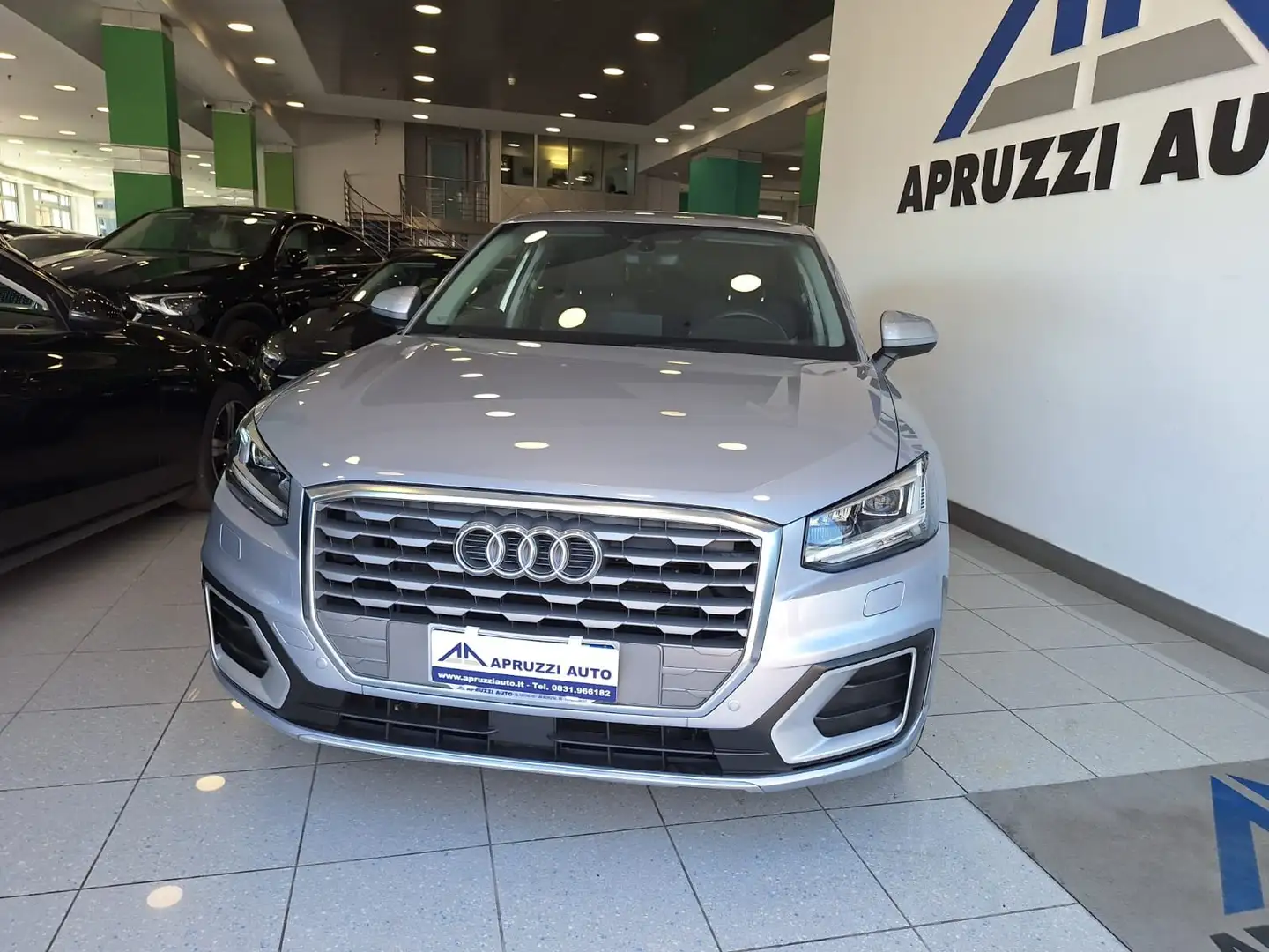 Audi Q2 Q2 I 2017 30 1.6 tdi Admired s-tronic Silber - 2