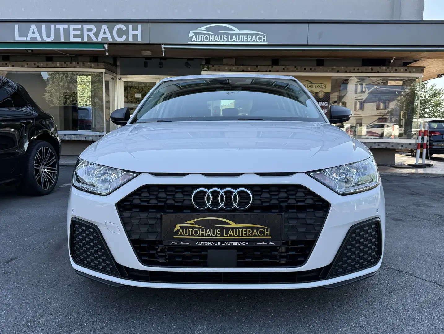 Audi A1 25 TFSI *31.000KM *1.BSTZ *VIRTUAL *PDC *SHZ *APP Weiß - 2