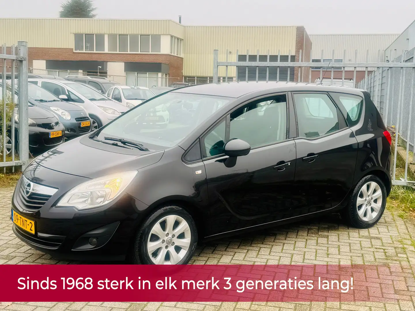 Opel Meriva 1.4 Edition NL AUTO NAP! 2e eigenaar l DEALER OH! Schwarz - 1