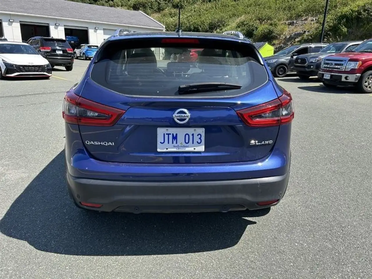 Nissan Qashqai снимка Nissan Qashqai