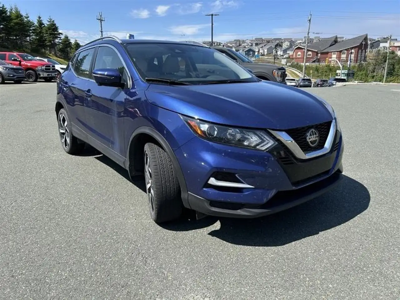 Nissan Qashqai снимка Nissan Qashqai