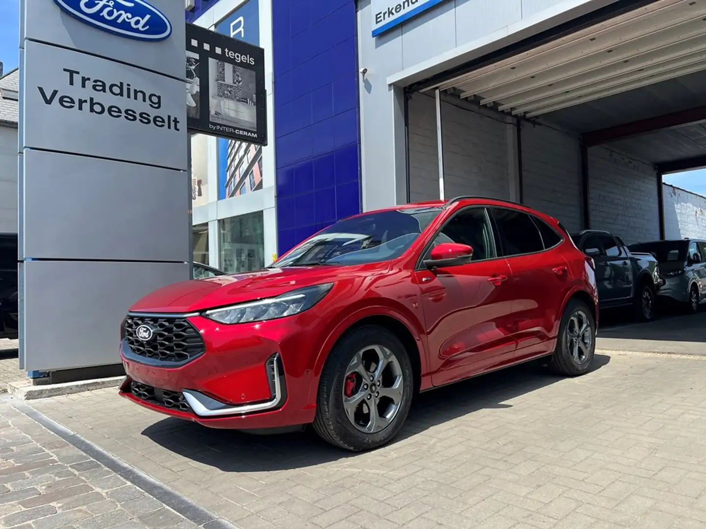 Ford Kuga EcoBoost ST-Line X Rouge - 1