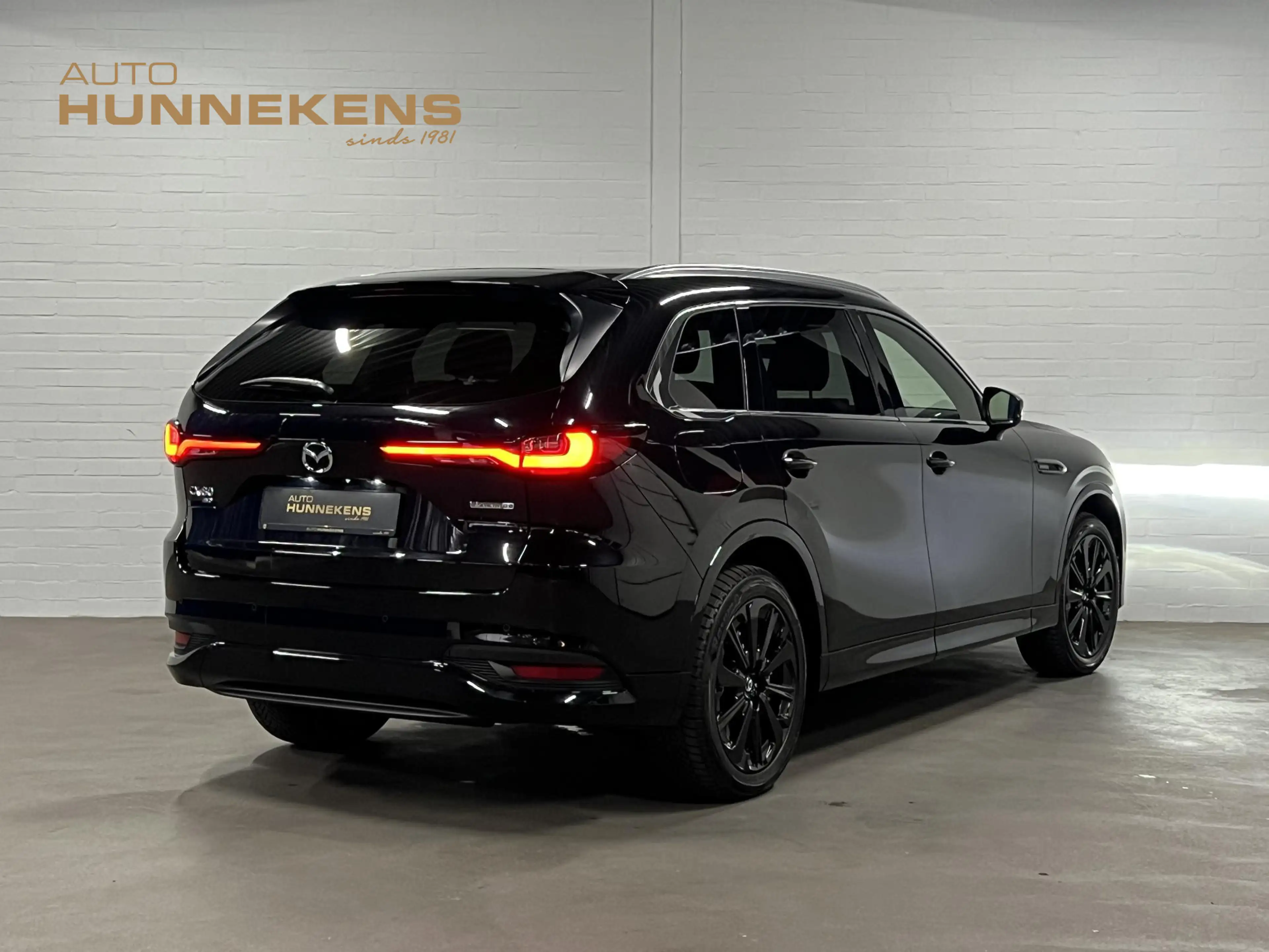 Mazda CX-80 2.5 e-SkyActiv PHEV Homura Plus 7 persoons | Open — photo 2