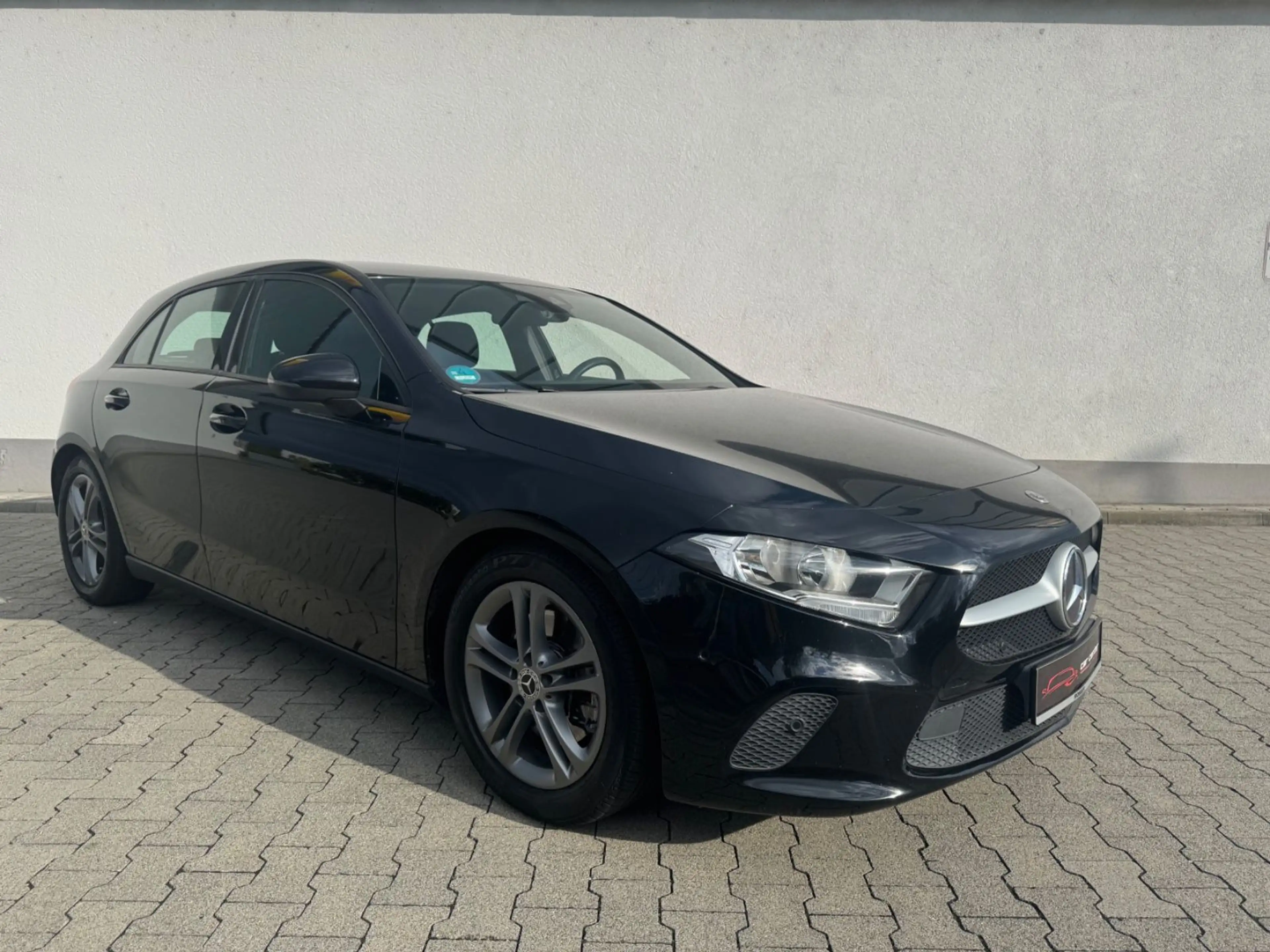 Mercedes-Benz A 220 4Matic (WIDESCREEN NAVI/AUT.) — photo 10