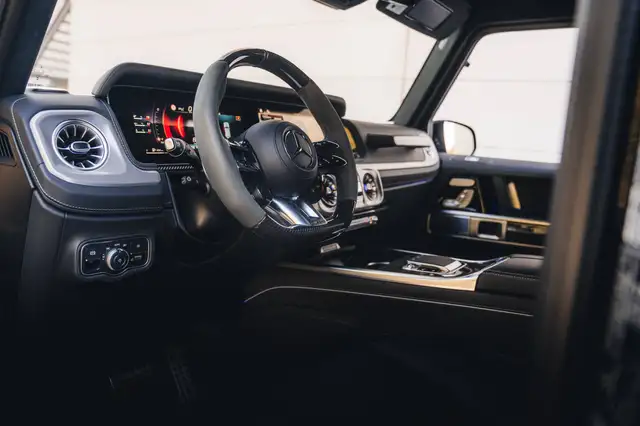 Mercedes-Benz G-Class view 10