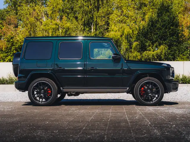 Mercedes-Benz G-Class view 4