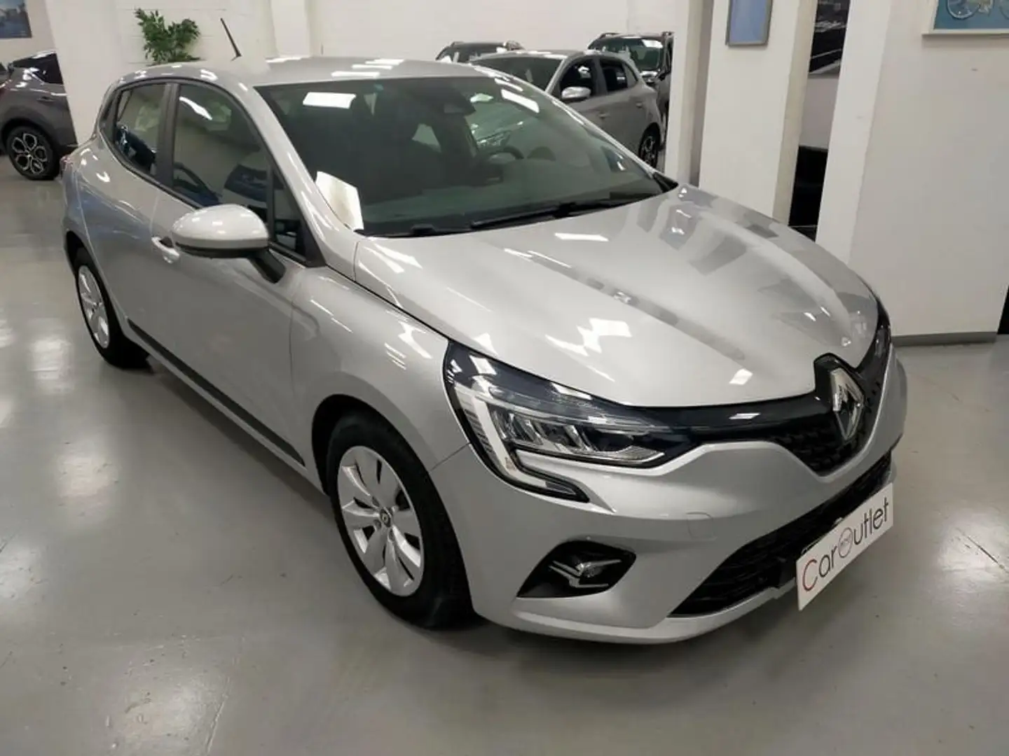 Renault Clio Blue dCi 8V 85 CV 5 porte Business Серебристый - 2