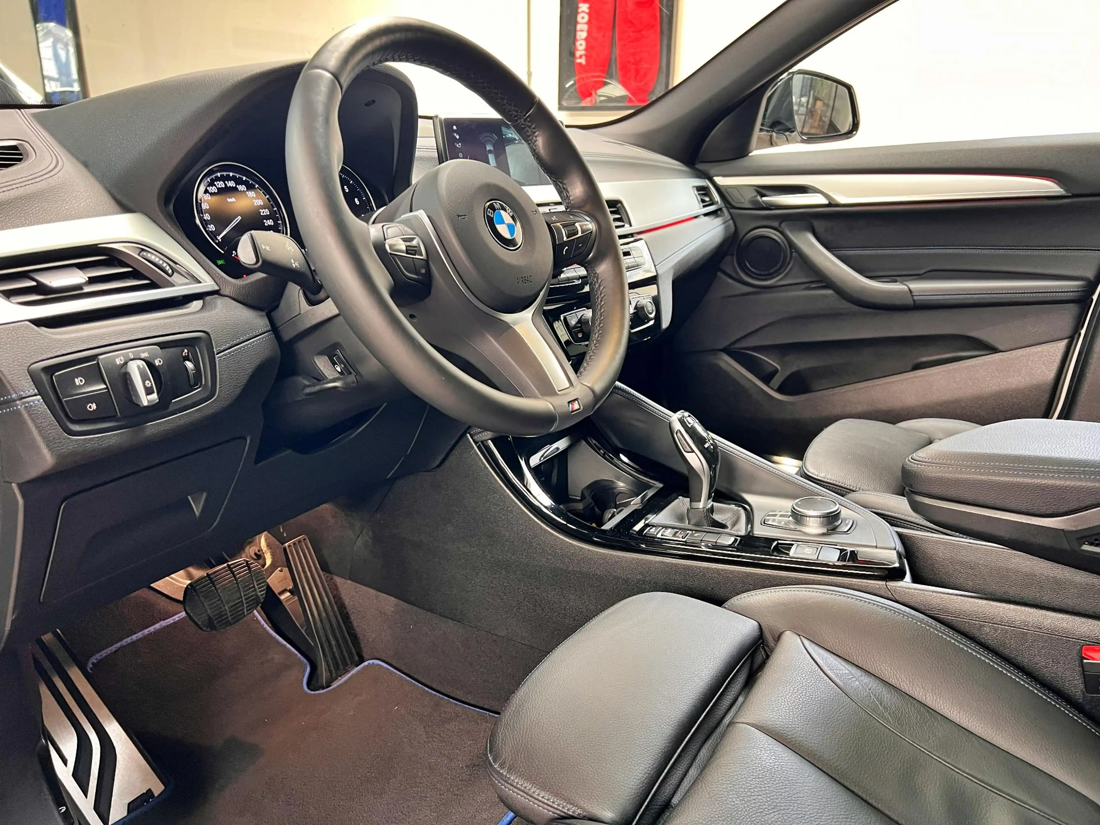 BMW X2 sDrive20i High Executive Edition M Sport | 19" | A — photo 6