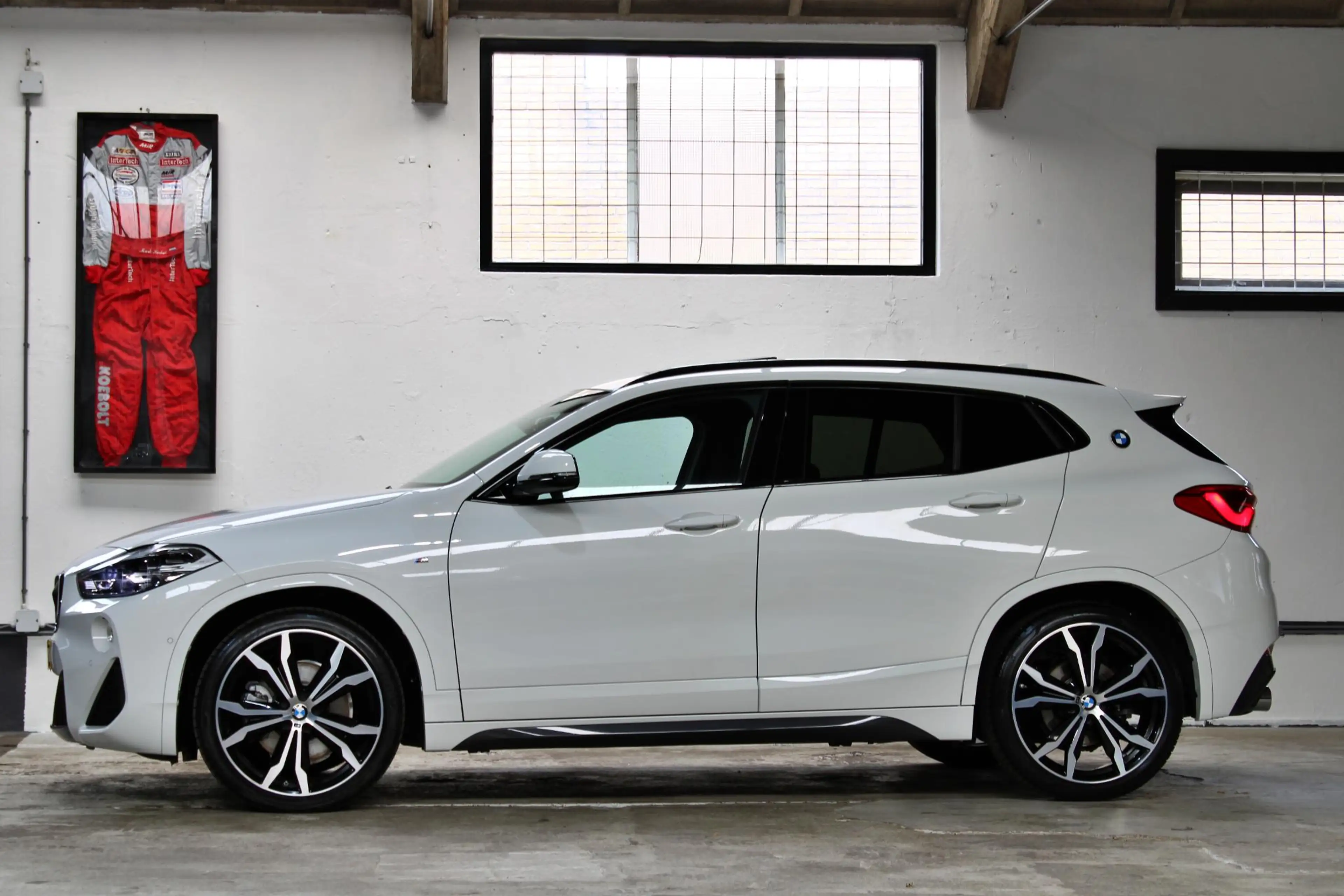 BMW X2 sDrive20i High Executive Edition M Sport | 19" | A — photo 2