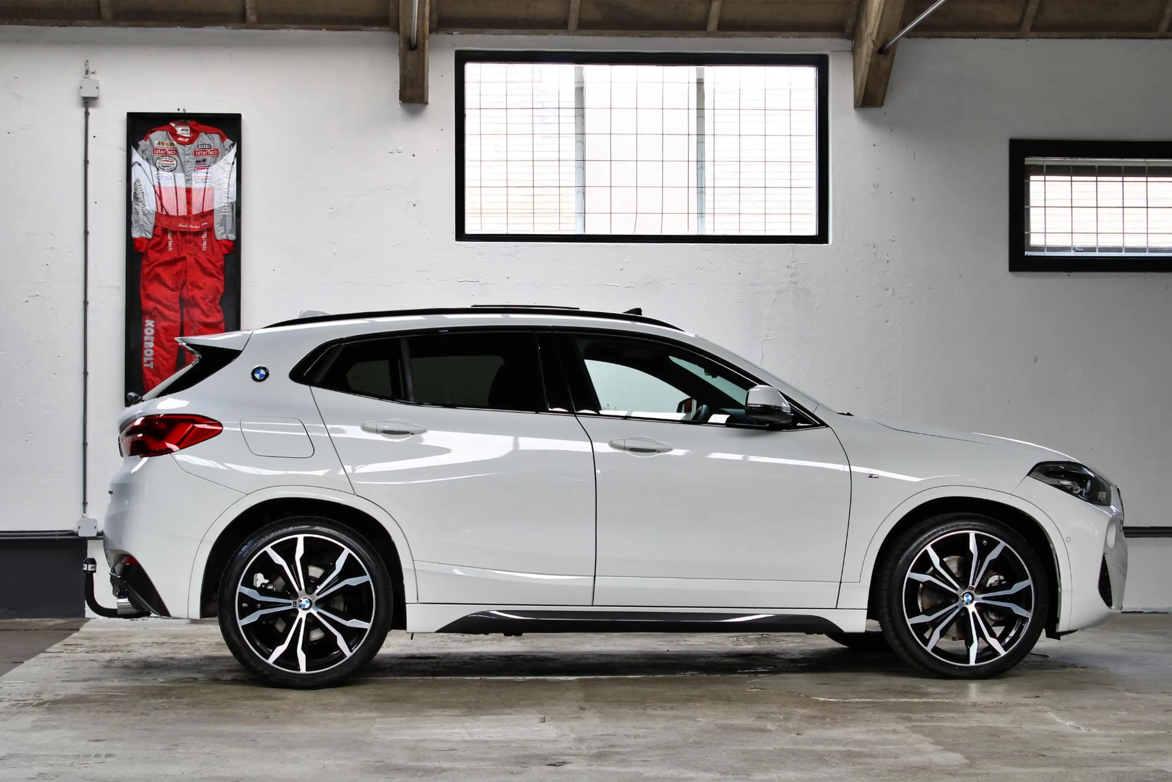 BMW X2 sDrive20i High Executive Edition M Sport | 19" | A — photo 9