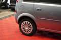 Opel Meriva 1.8 Aut. Cosmo Klimaaut*Anhängerk*Temp* Silber - thumbnail 12