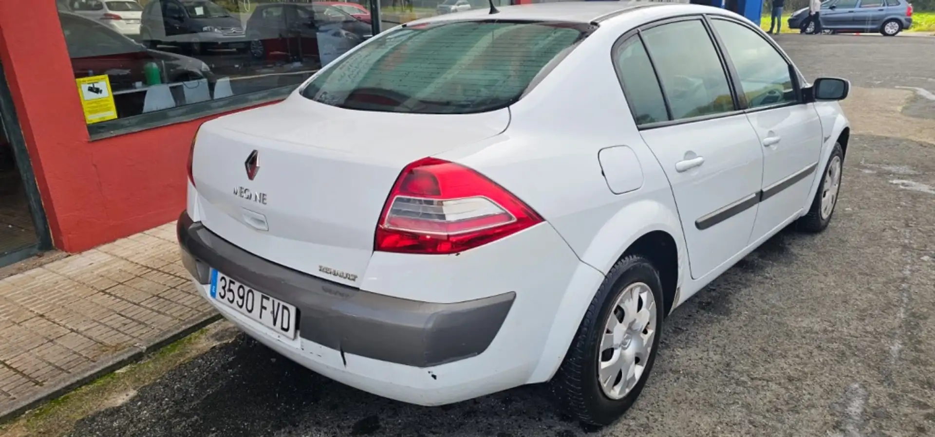 Renault Megane M.Sedán 1.5dCi Confort Dynamique 105eco2 Blanco - 2