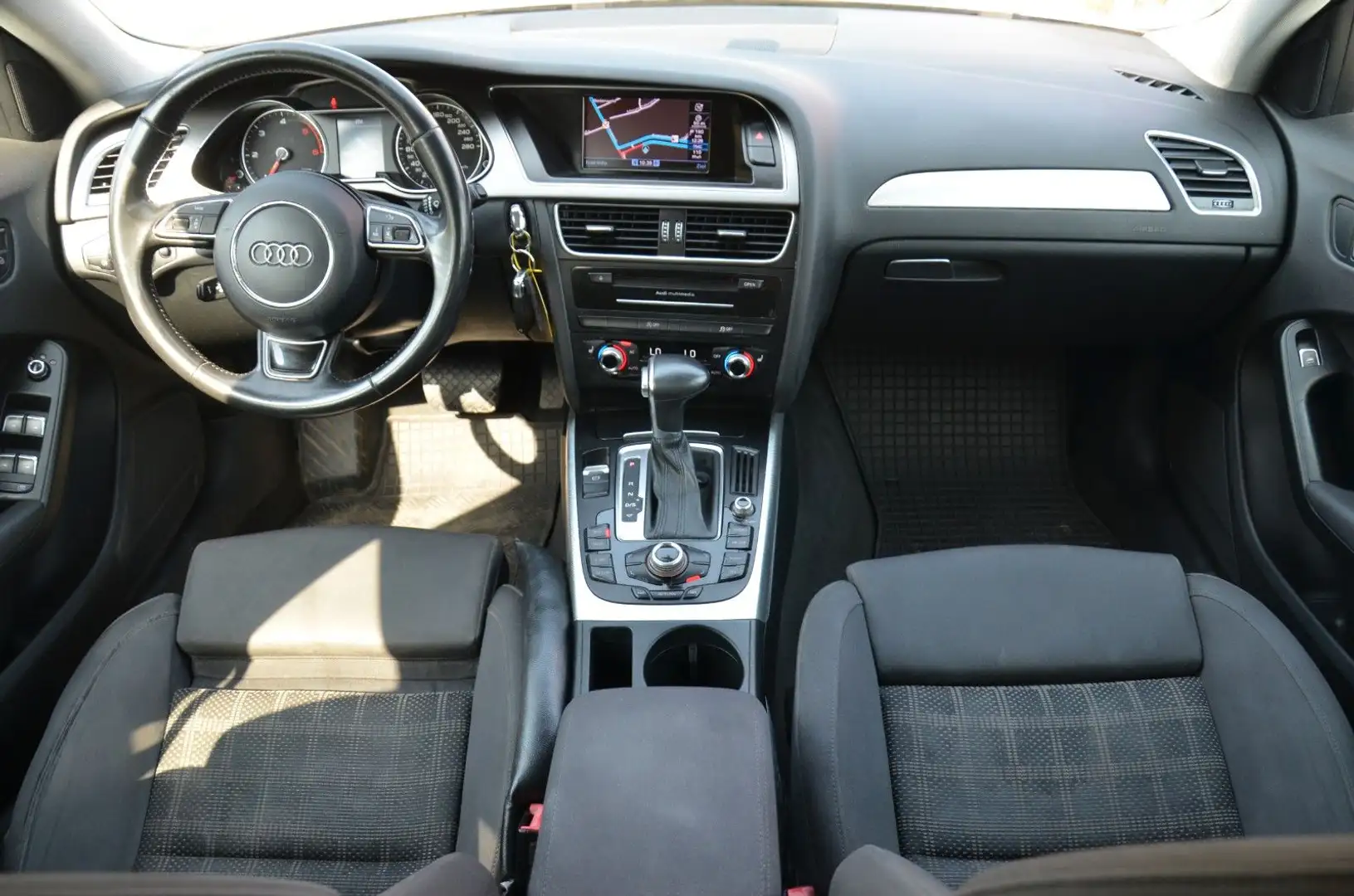 Audi A4 Avant TDI*Navi*Xenon*WR+SR*TÜV*TOP*GARANTIE Blanc - 2