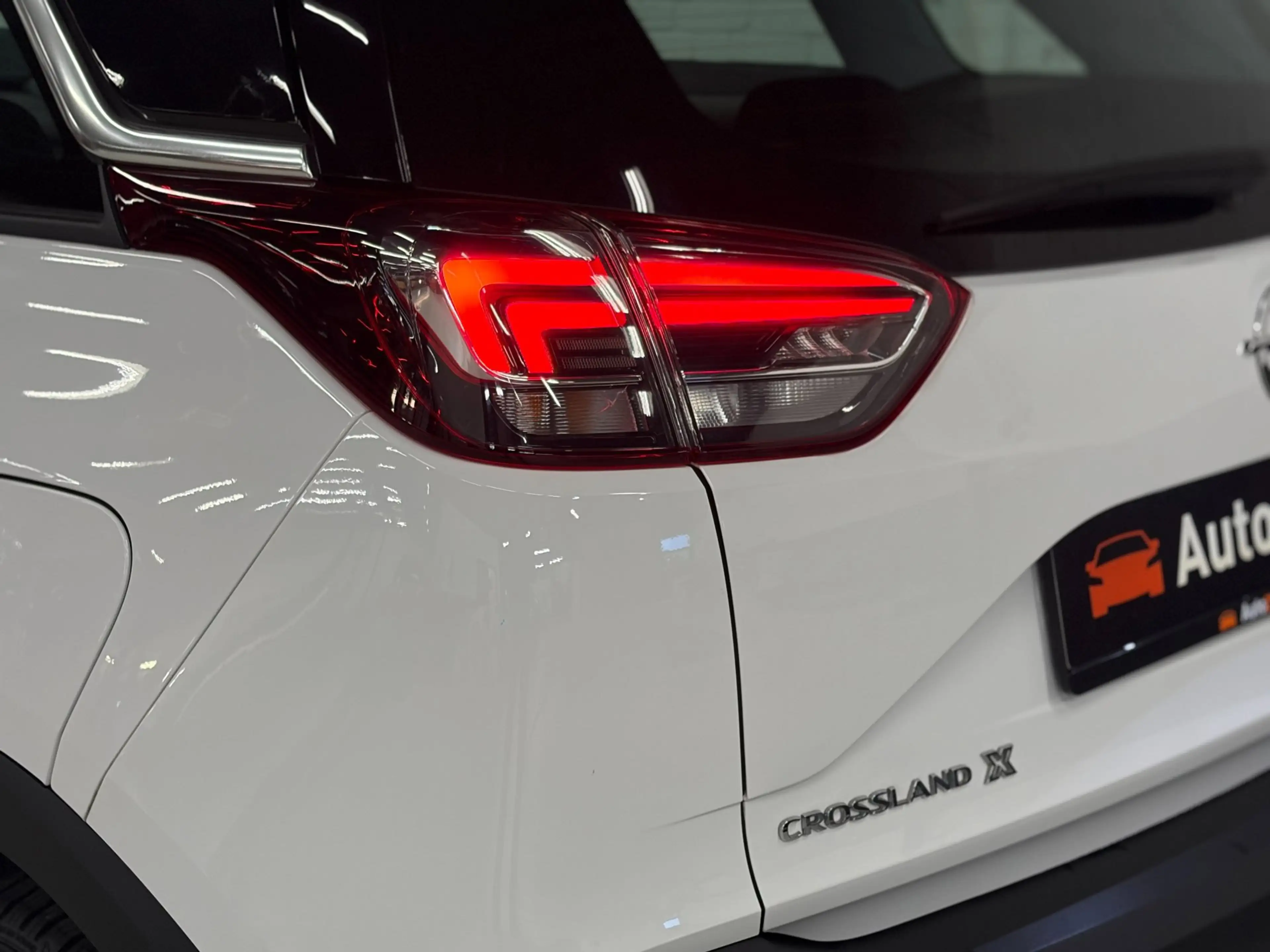 Opel Crossland X 1.2 Turbo 120 Jaar Edition Automaat 130pk Airco / — photo 22