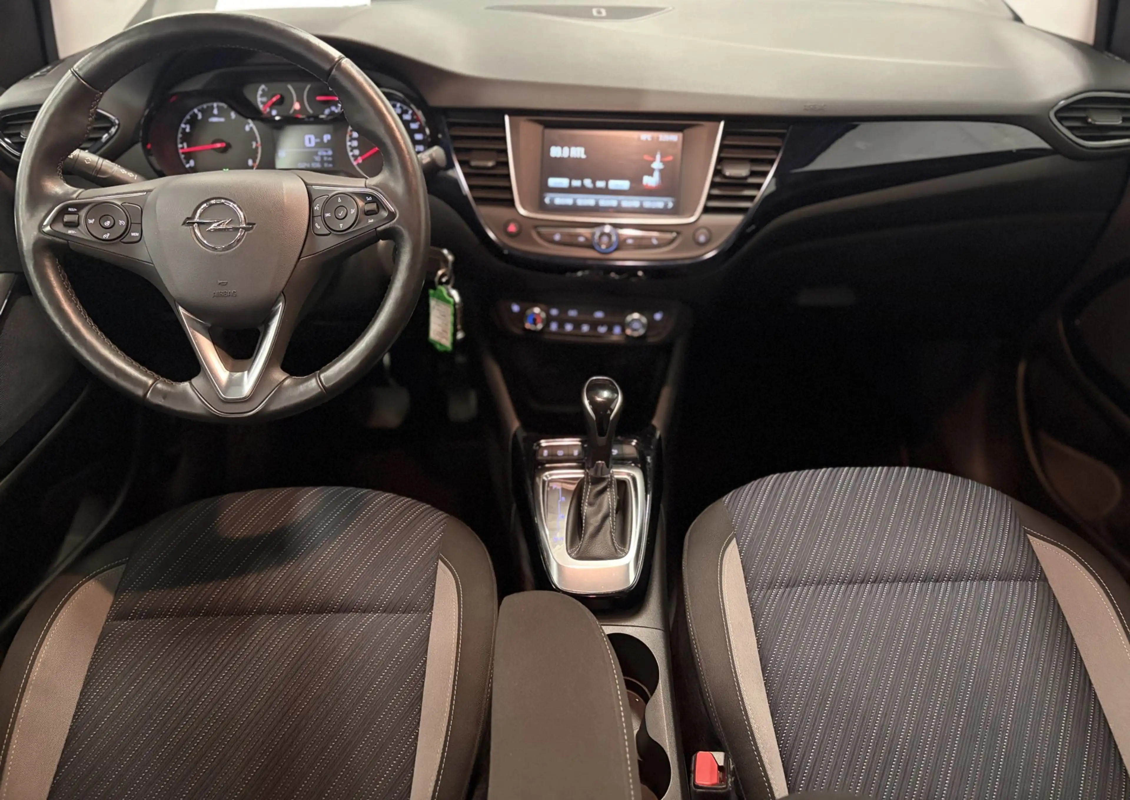 Opel Crossland X 1.2 Turbo 120 Jaar Edition Automaat 130pk Airco / — photo 10