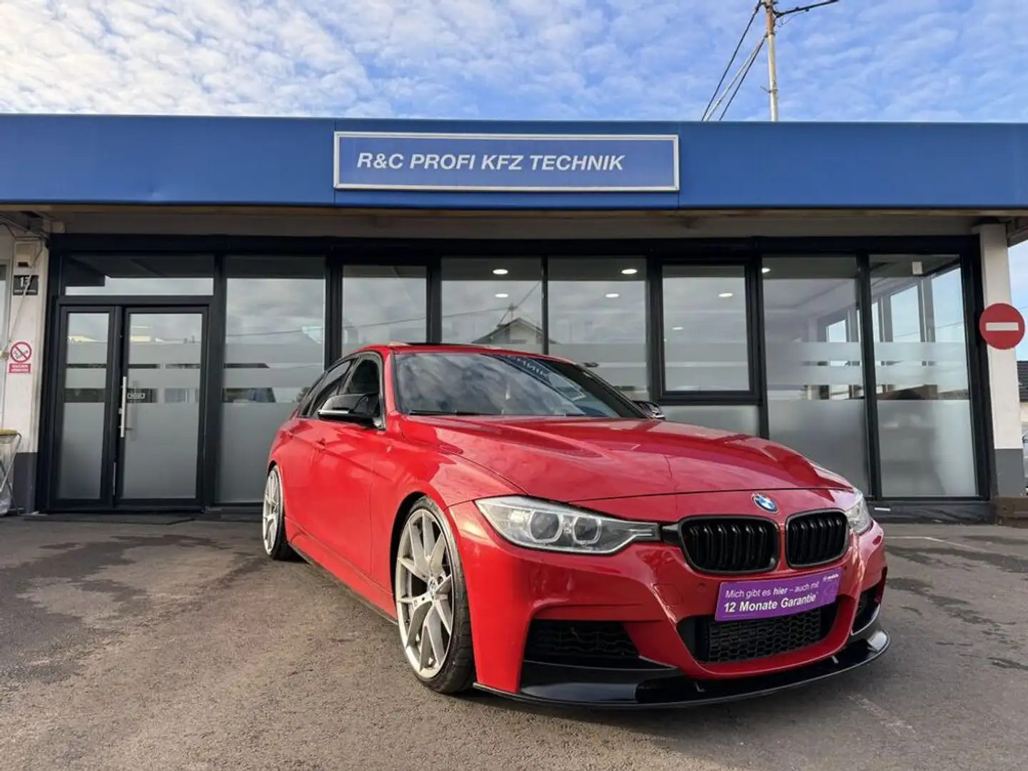 BMW 330 d Aut. Rouge - 2