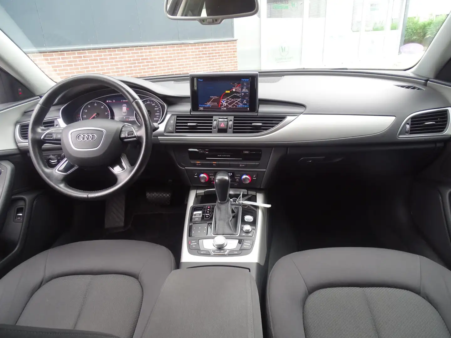 Audi A6 Avant 1.8 TFSI ultra Business Edition Automaat|S-L Blanco - 2