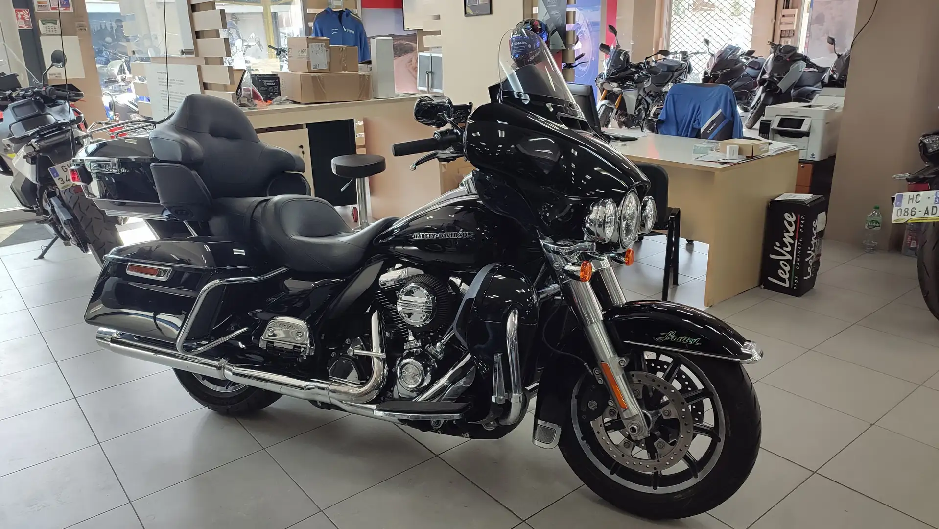 Harley-Davidson Electra Glide Noir - 1
