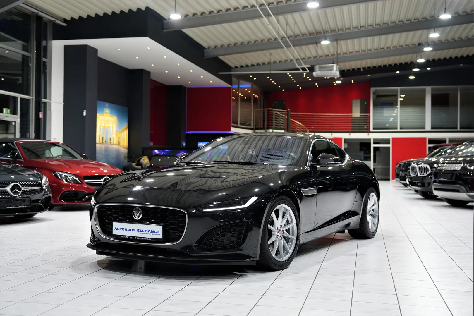 Jaguar F-Type *LED*MERIDIAN*NAVI*LEDER*1.HAND* Schwarz - 1