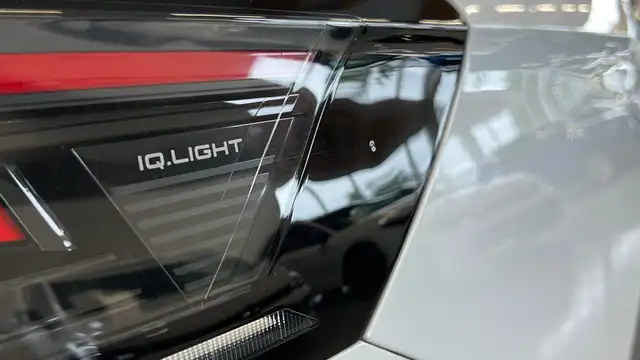 Volkswagen Passat Variant TDI 4Motion R-Line Head-up Memory Sitzbelüftung Ansicht 21