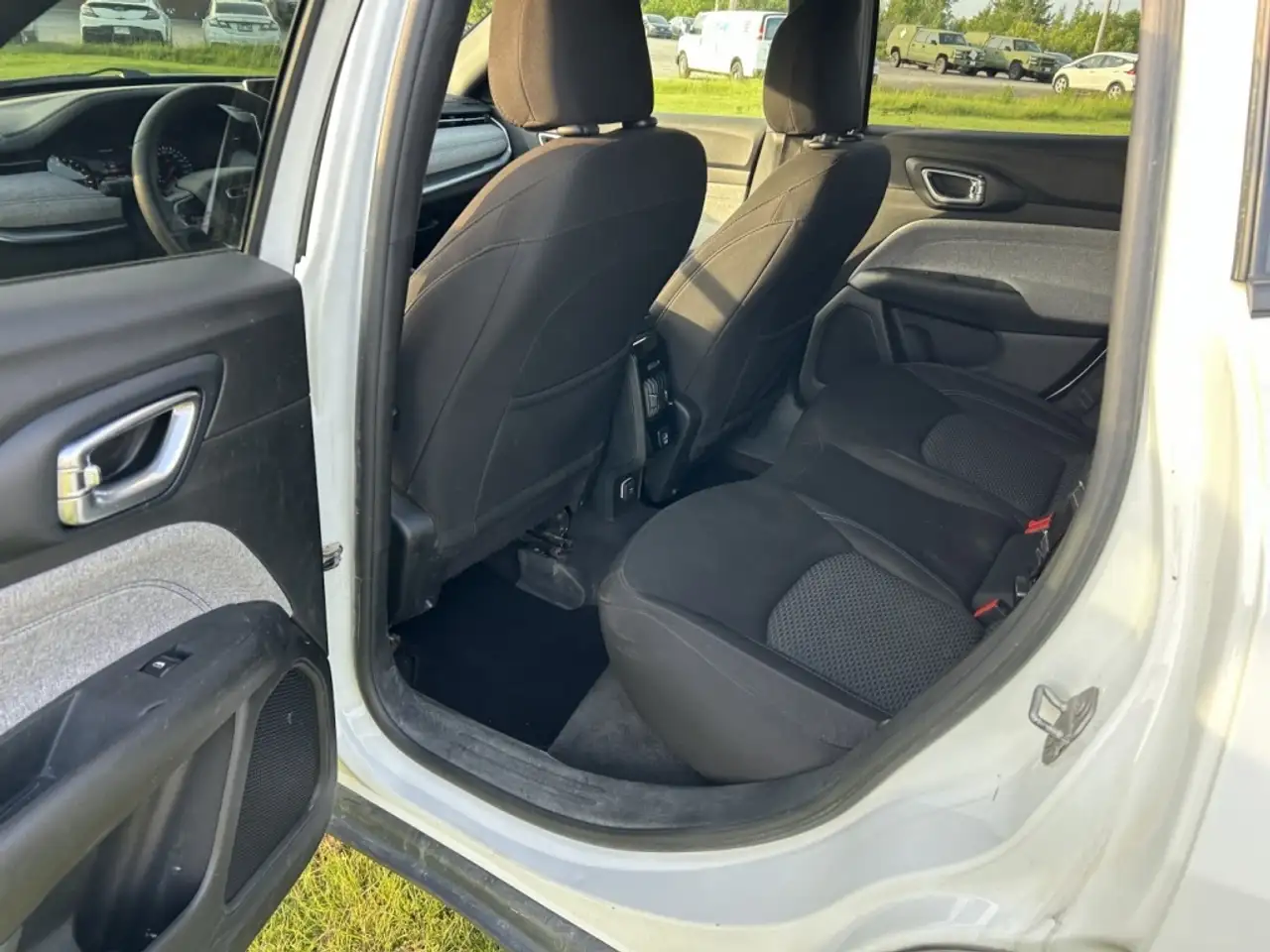 Jeep Compass снимка Jeep Compass