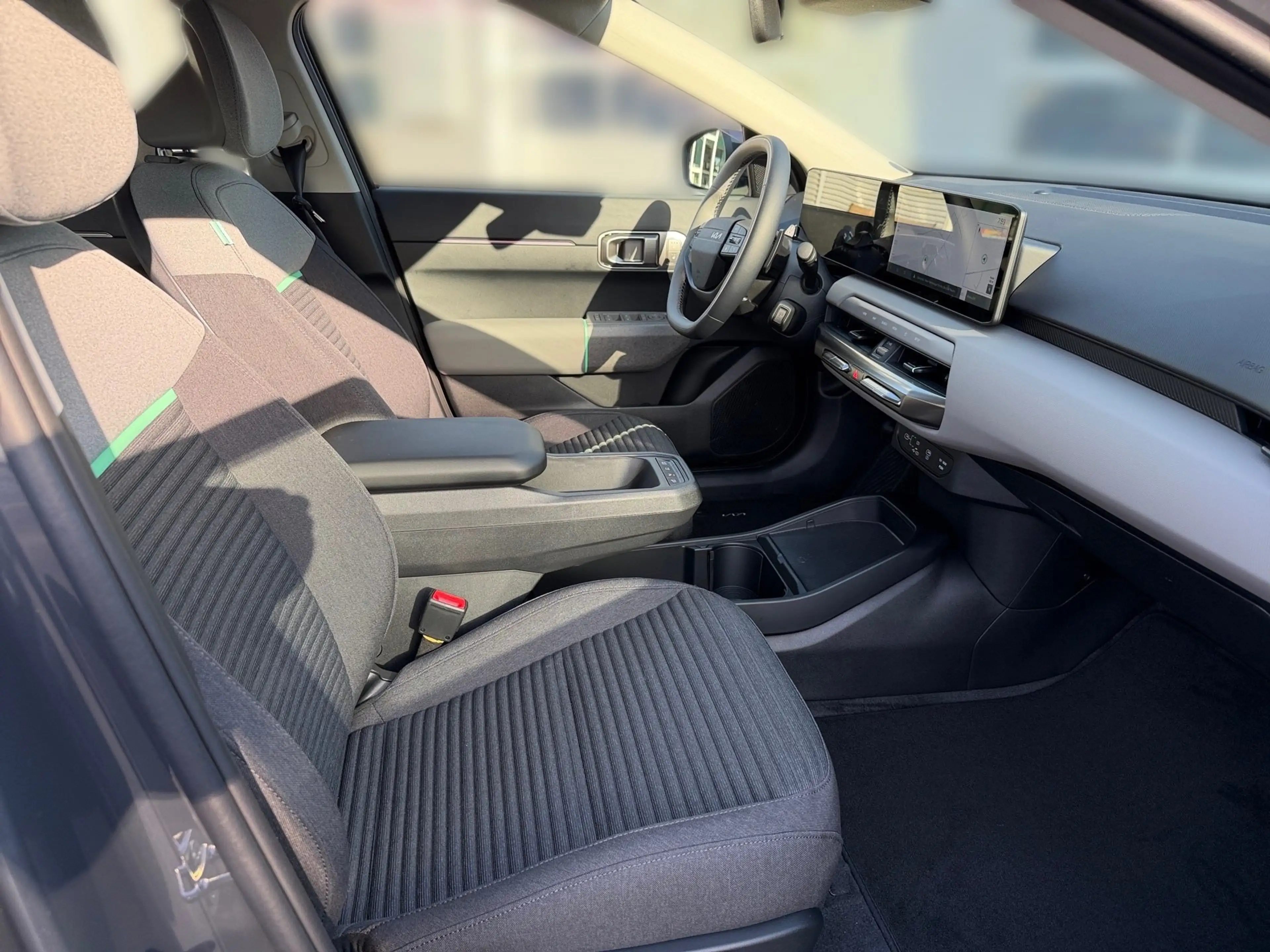 Kia EV4 81 FWD AIR WP DW Winterp.+LM+PDC+AUT+SpurH — photo 9