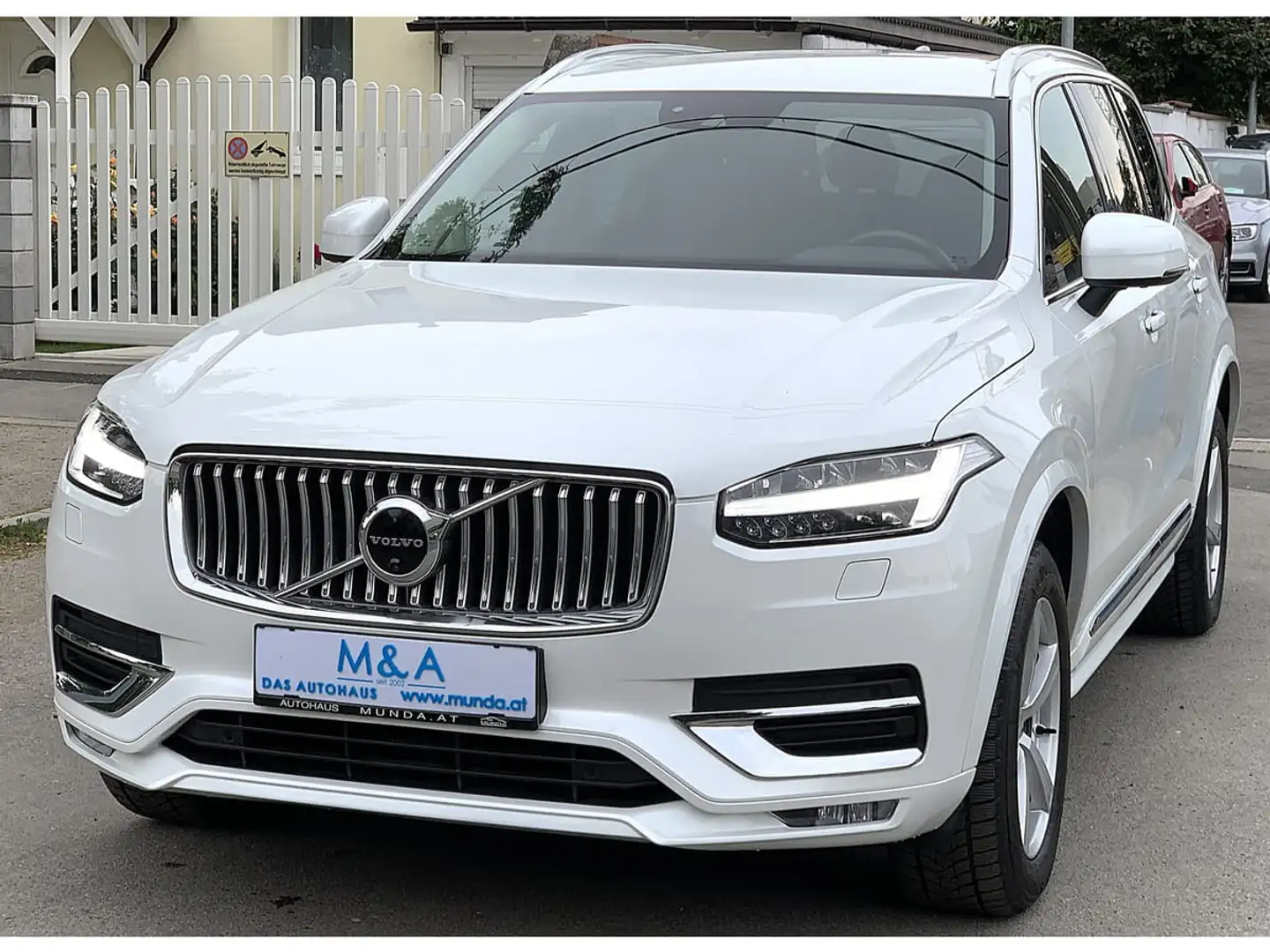 Volvo XC90 2.0 B5 Diesel Inscription AWD*7-SITZER*GARANTIE Weiß - 1
