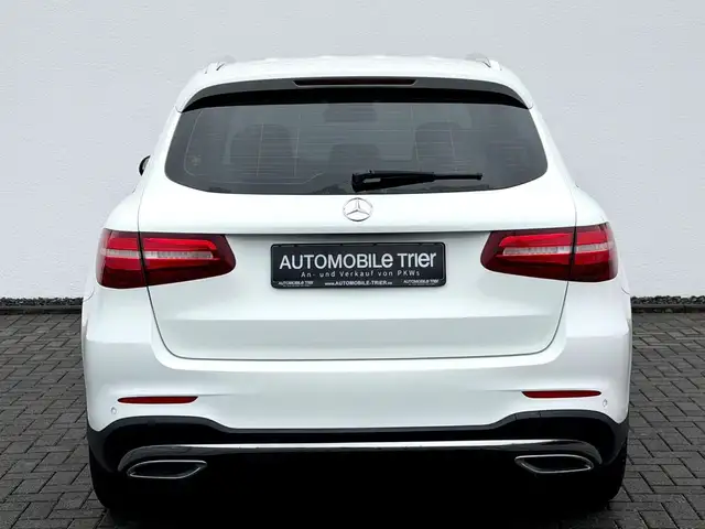 Mercedes-Benz GLC view 6