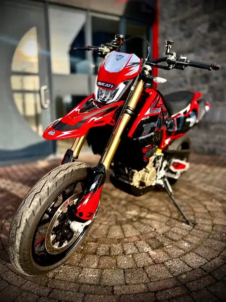 Ducati Hypermotard 698 - foto 6