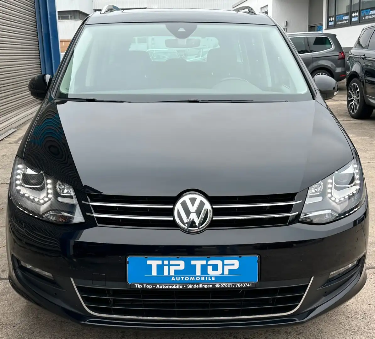 Volkswagen Sharan IQ.DRIVE *7 SITZE*PANO*KAMERA*AHK*BI-XENO Noir - 2