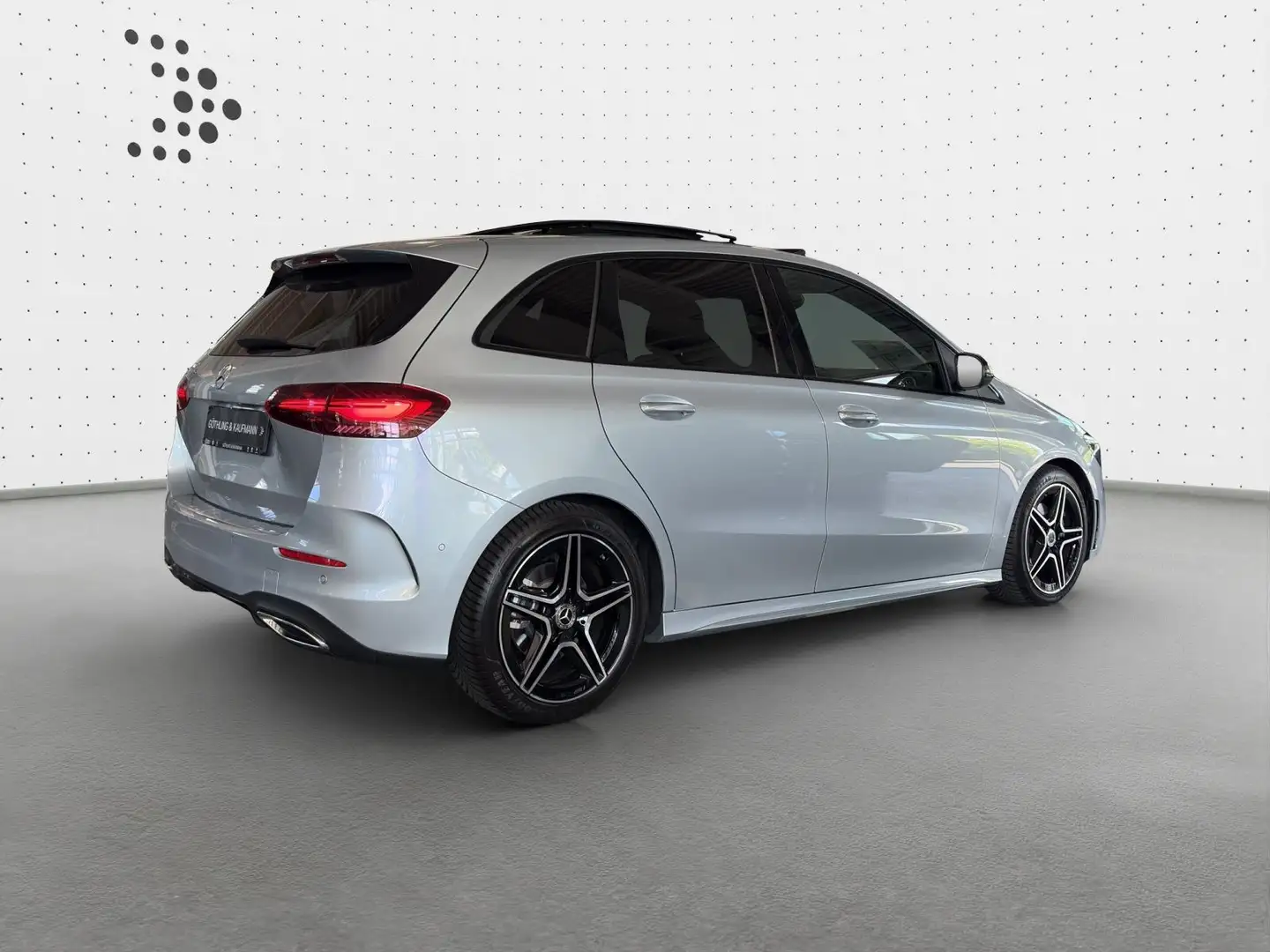 Mercedes-Benz B 200 AMG Line*Pano*LED*MBUX*Navi*Teilleder*Kame Silber - 2