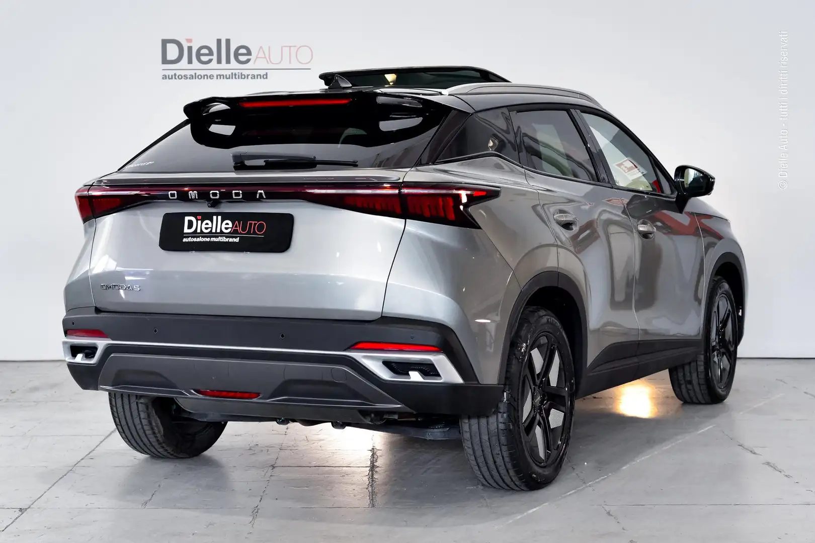 Omoda 5 Omoda 5 1.6 tgdi Premium 7dct Plateado - 2