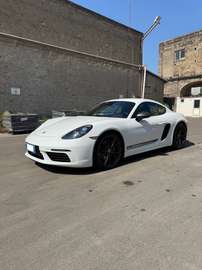 cayman T