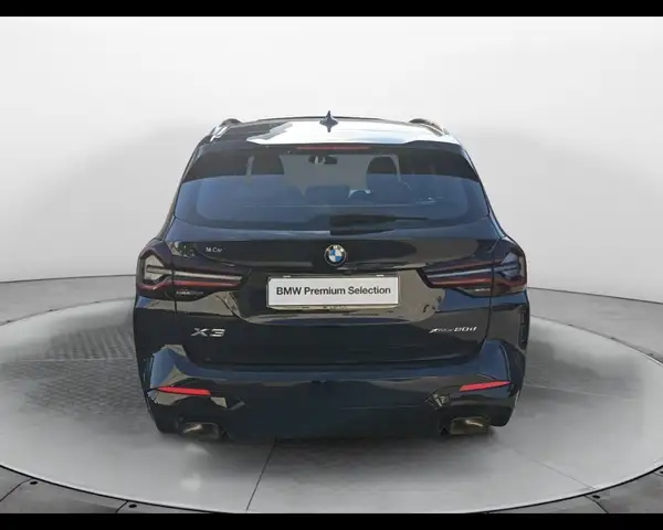 BMW X3 view 7
