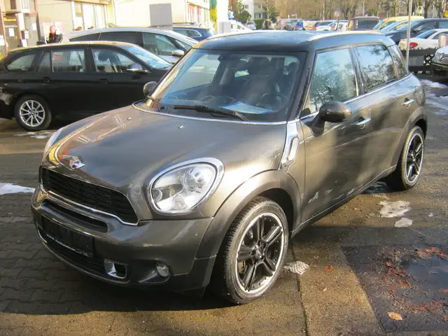 MINI Cooper Countryman S ALL4 Navi/Pano/Klima/Xenon