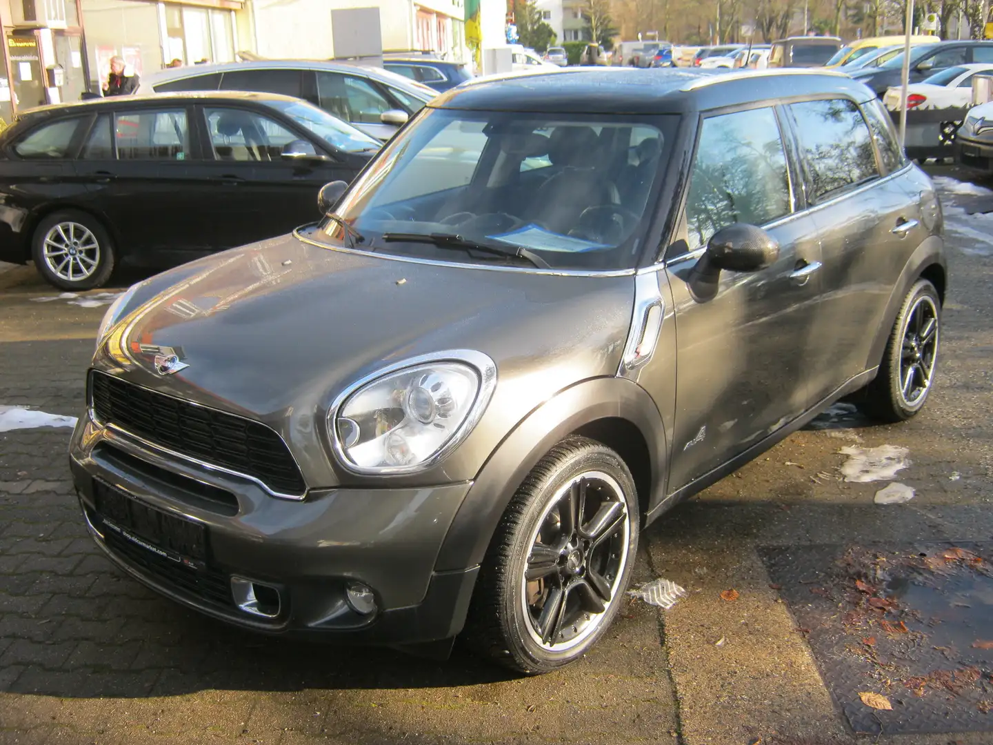 MINI Cooper S Countryman ALL4 Navi/Pano/Klima/Xenon Grau - 1