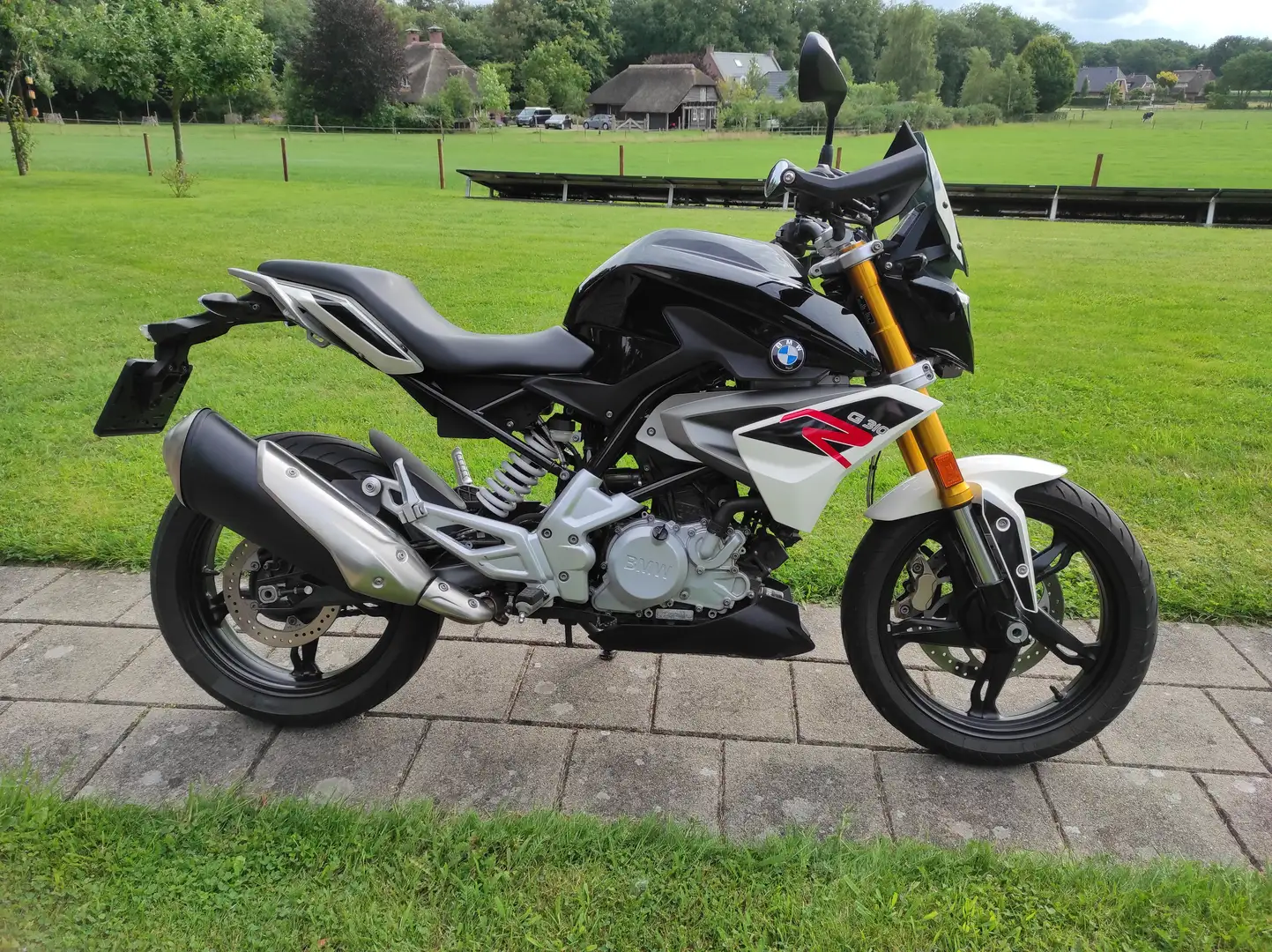 BMW G 310 R Czarny - 1