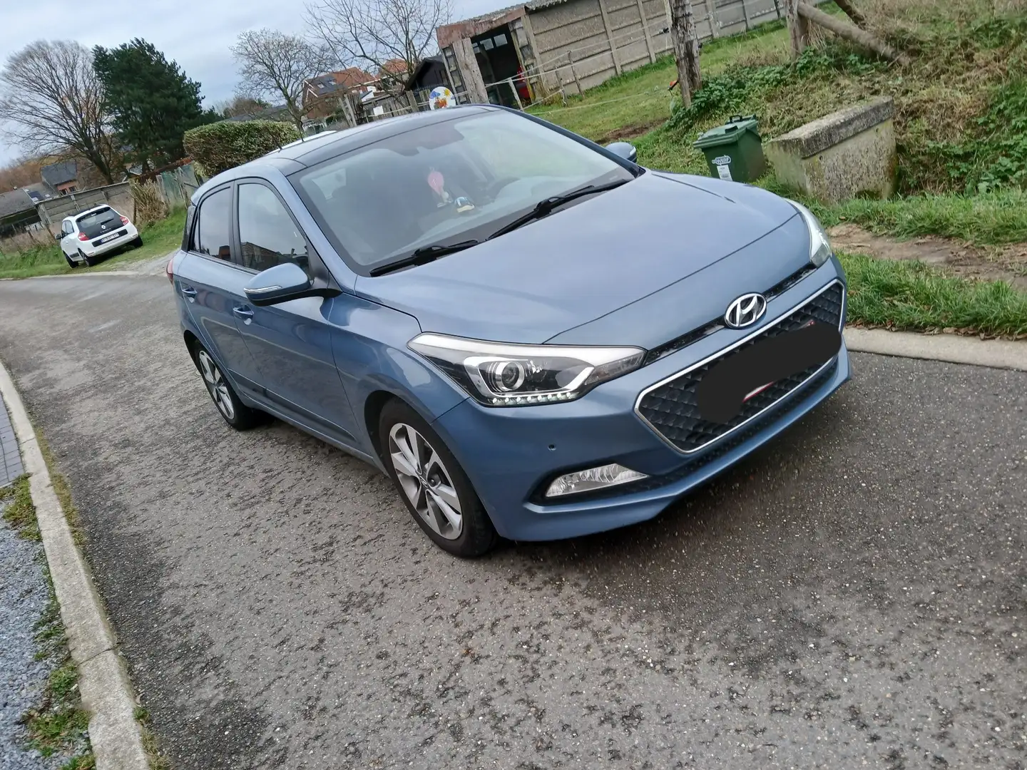 Hyundai i20 i20 blue 1.1 CRDi Trend Bleu - 2